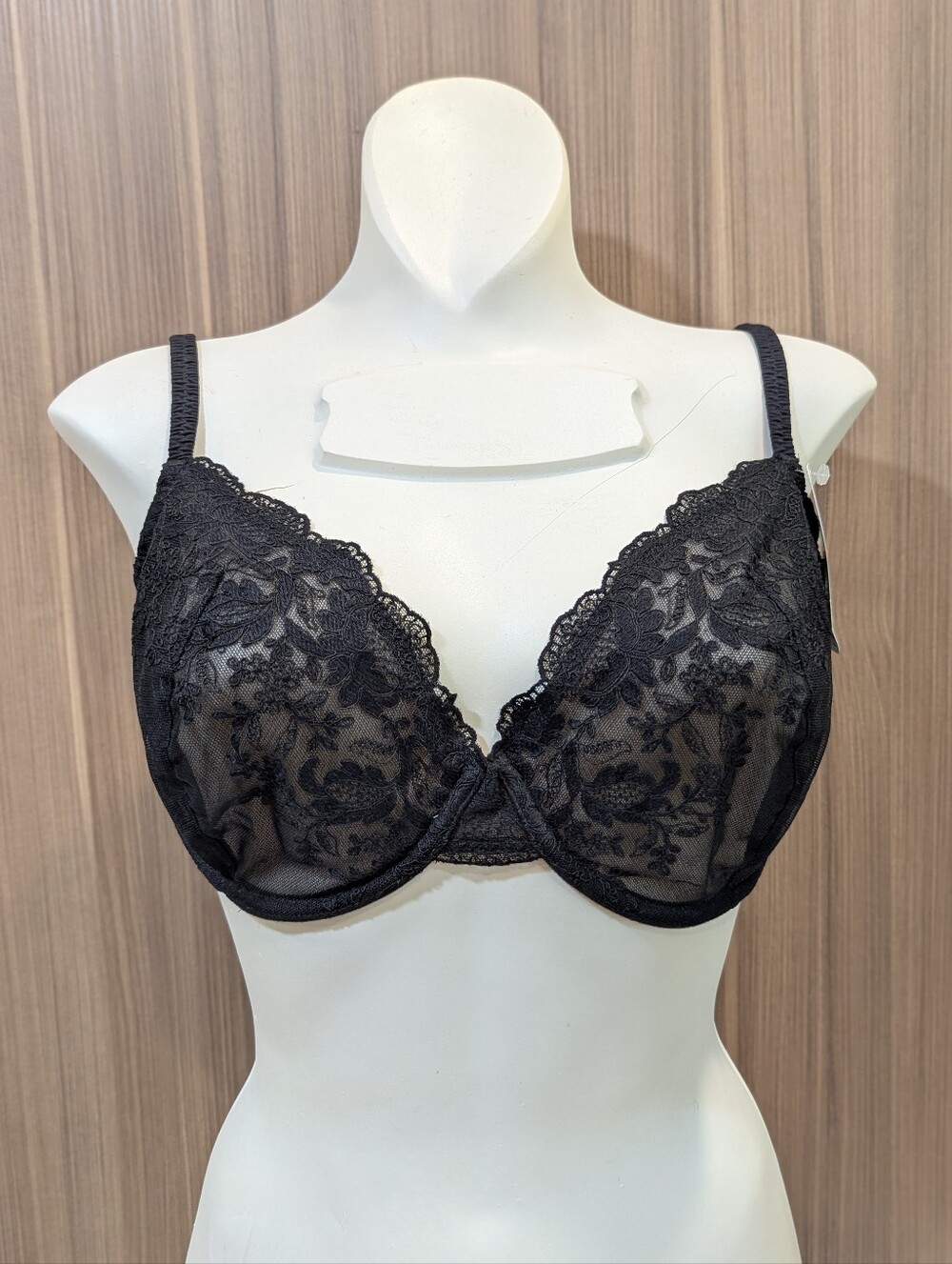 NWT Wacoal Luxe Intrigue Underwire Bra Black 36DD Floral Lace #55124